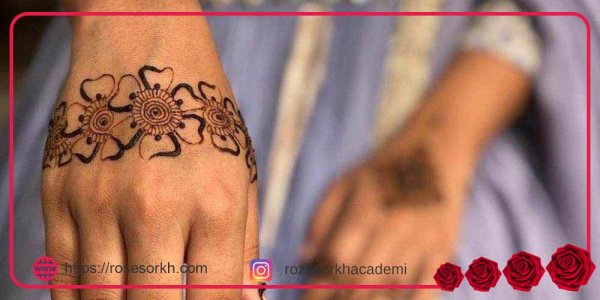  20 عکس نقش حنا ساده دخترانه