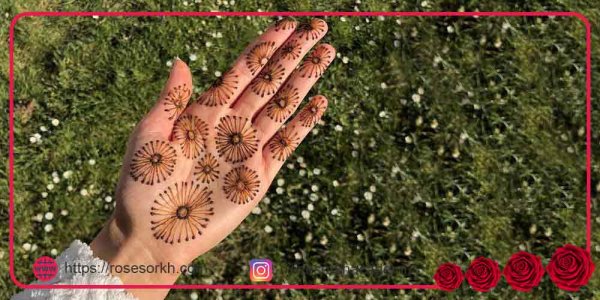  20 عکس نقش حنا ساده دخترانه