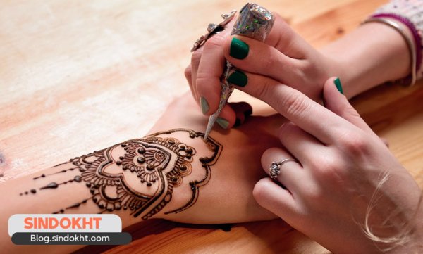  20 عکس نقش حنا ساده دخترانه