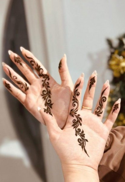  عکس نقش حنا جدید دخترانه