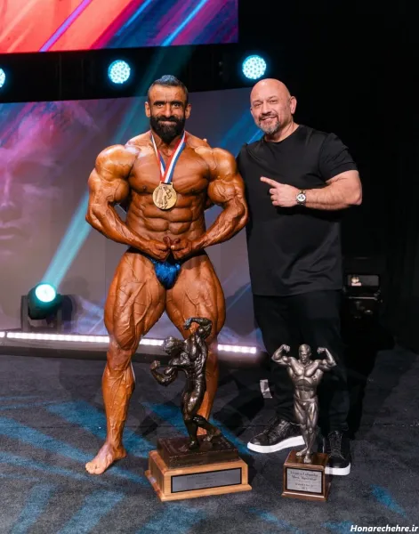  28 عکس هادی چوپان با گلشیفته فراهانی