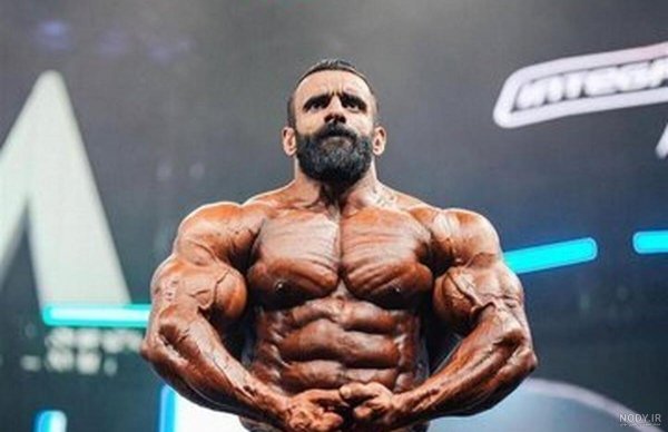  عکس هادی چوپان با لباس