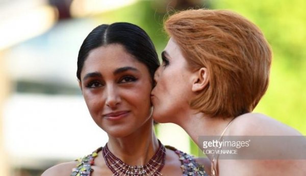 شقایق فراهانی