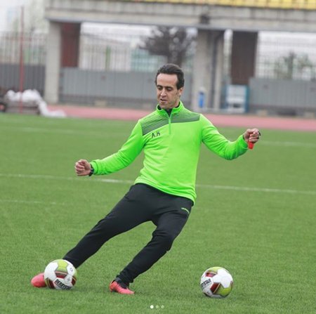  عکس توپ طلای علی کریمی