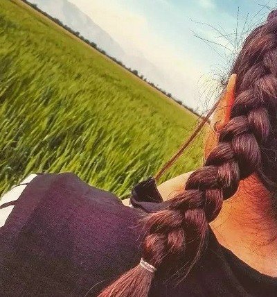  400 عکس دختر واقعی برای پروفایل