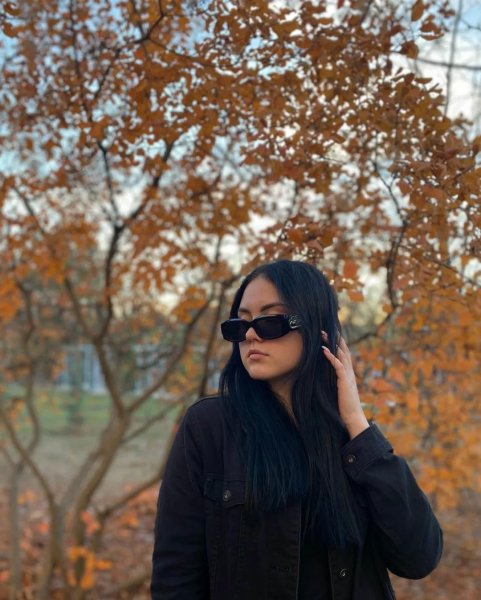  400 عکس دختر واقعی برای پروفایل