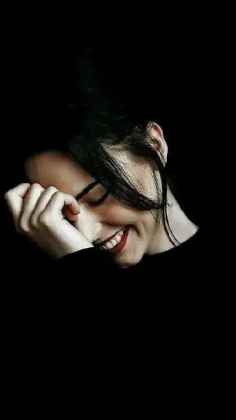  400 عکس دخترونه شیک و باکلاس برای پروفایل