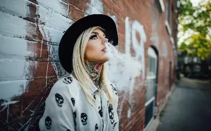  54 عکس پروفایل دخترونه خفن فانتزی