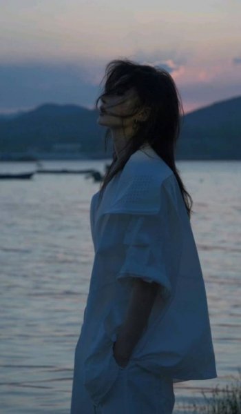  عکس پروفایل تنهایی غمگین