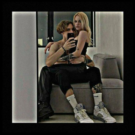  عکس های عاشقانه خارجی و خاک بر سری