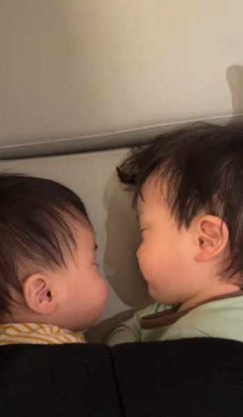  عکس های عاشقانه خارجی و خاک بر سری