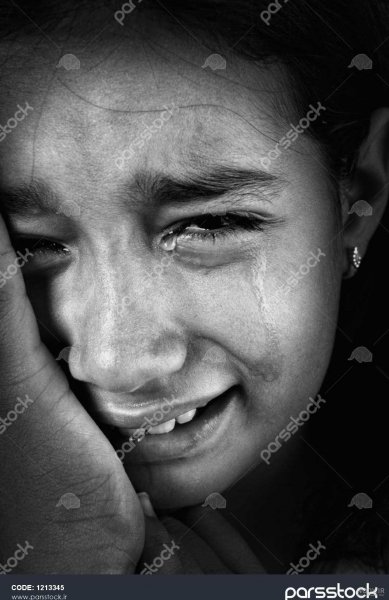  عکس دختر غمگین در شب