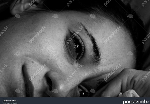  عکس دختر غمگین در شب