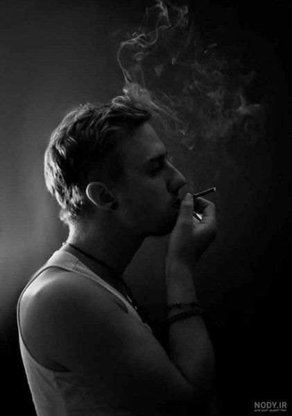  عکس پسر غمگین با سیگار