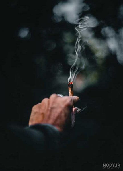  عکس سیگار کشیدن لاکچری