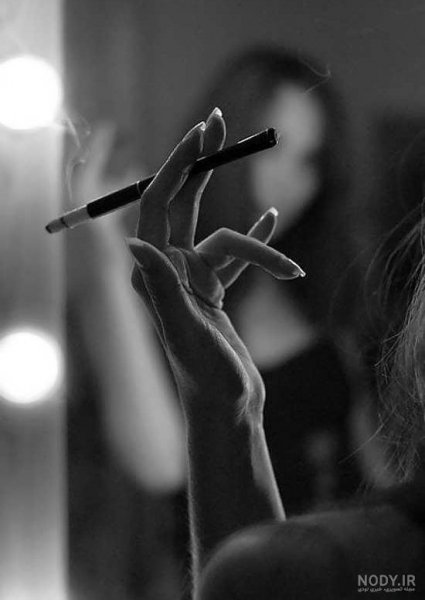  عکس سیگار کشیدن دختر غمگین