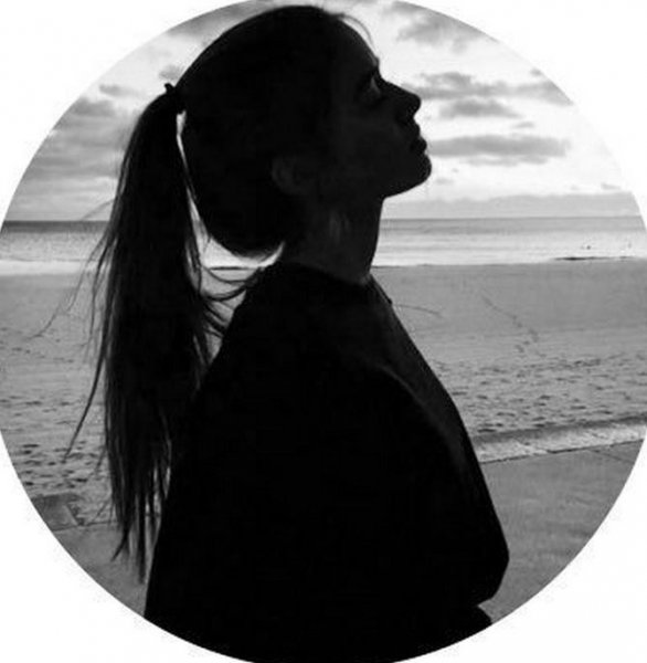  عکس سیگار و مشروب و تنهایی دخترانه