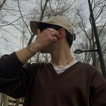  پروفایل بدون چهره