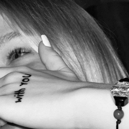  520 عکس دختر واقعی برای پروفایل