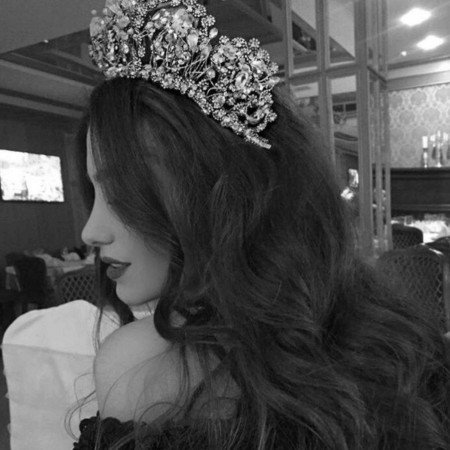  520 عکس دختر واقعی برای پروفایل