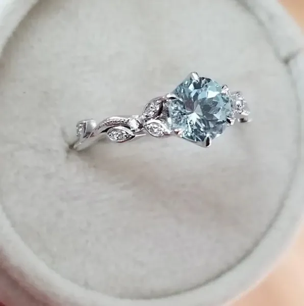  40 عکس انگشتر الماس زنانه اصل