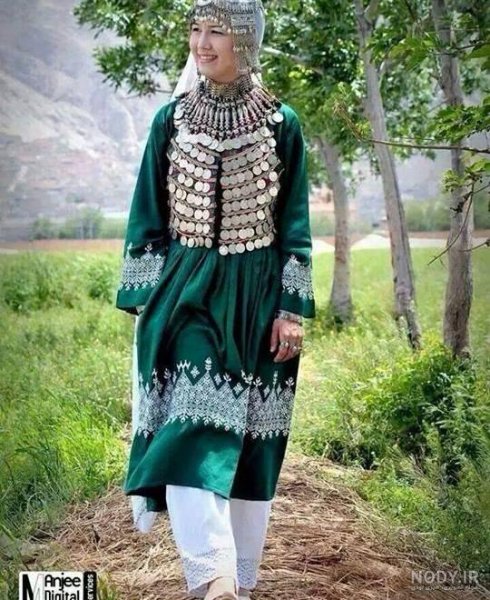  عکس دختر افغانی که زیباترین دختر ایران شد