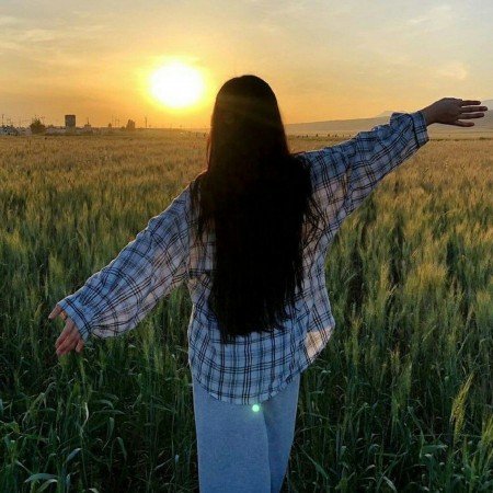  عکس دختر با حجاب برای پروفایل اینستاگرام