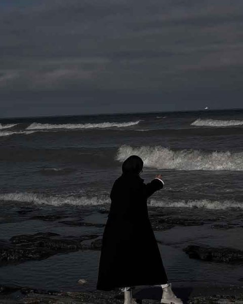  100 عکس پروفایل دختر با حجاب کنار دریا