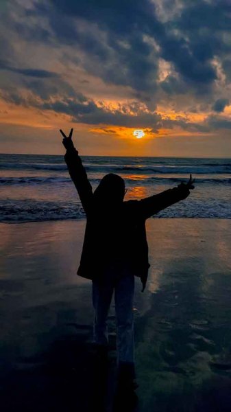  100 عکس پروفایل دختر با حجاب کنار دریا