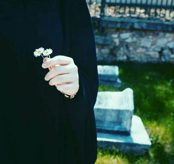  عکس حجاب زیبا با چادر