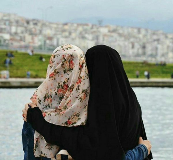  عکس حجاب زیبا با چادر