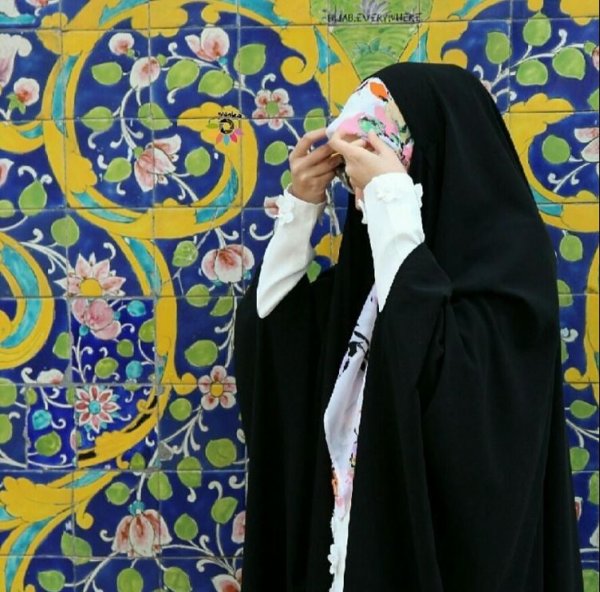  عکس حجاب زیبا با چادر