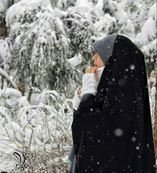  عکس حجاب زیبا با چادر فانتزی