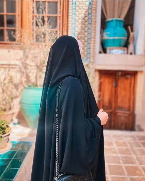  عکس حجاب زیبا با چادر فانتزی