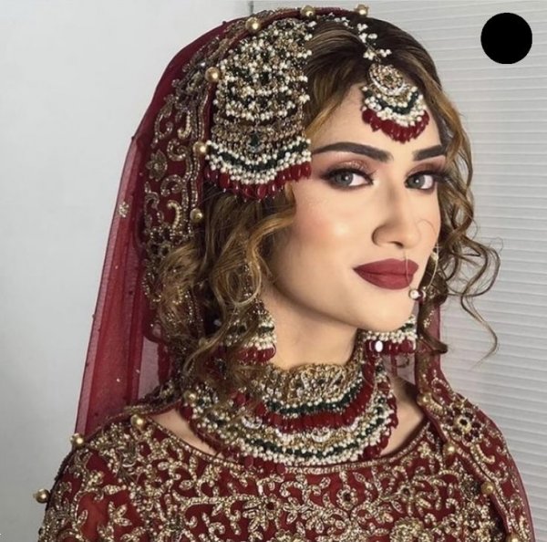 مدل آرایش با لباس افغانی