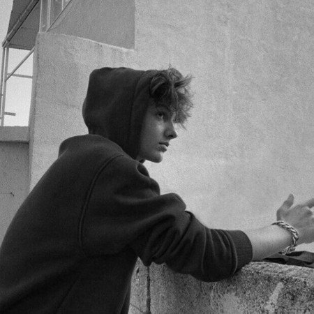  عکس فیک پسرونه 18 ساله