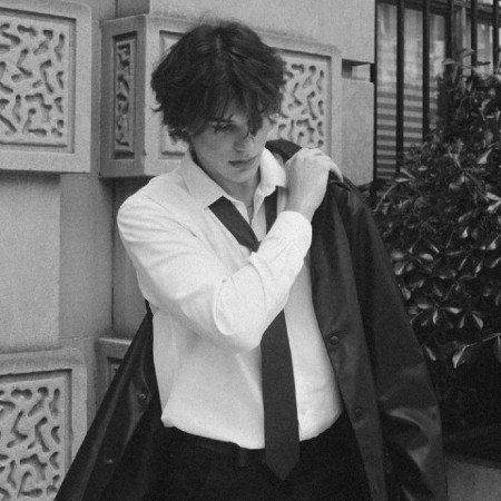  عکس فیک پسرونه 18 ساله