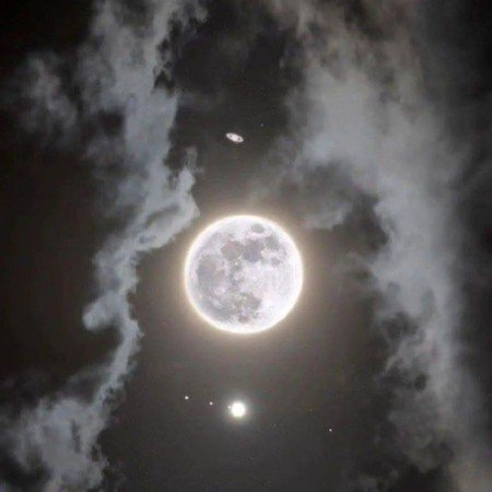  عکس ماه طبیعی از نزدیک