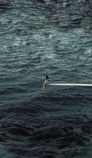  25 عکس دخترونه شیک و باکلاس برای پروفایل