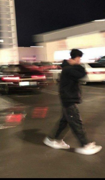  عکس فیک پسرونه 18 ساله لاتی