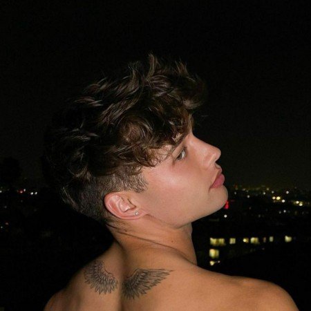  عکس فیک پسرونه 18 ساله لاتی