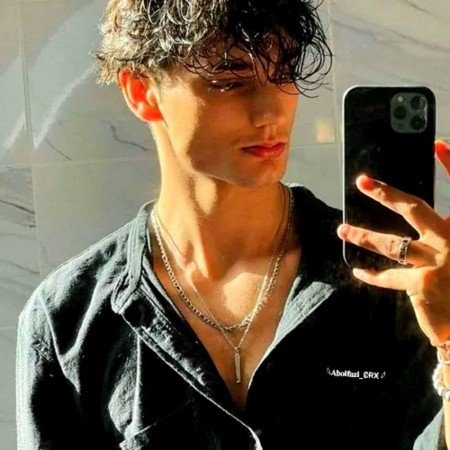  عکس فیک پسرونه 18 ساله واقعی