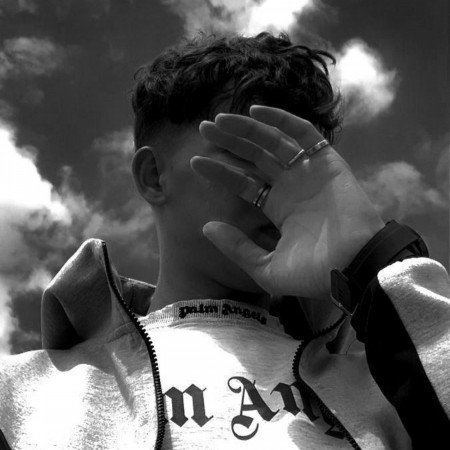  عکس فیک پسرونه 18 ساله واقعی