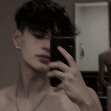  عکس فیک پسرونه 18 ساله واقعی