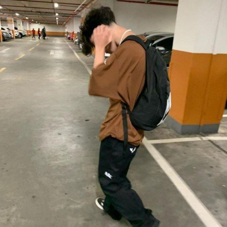  عکس فیک پسرونه 18 ساله مو فرفری