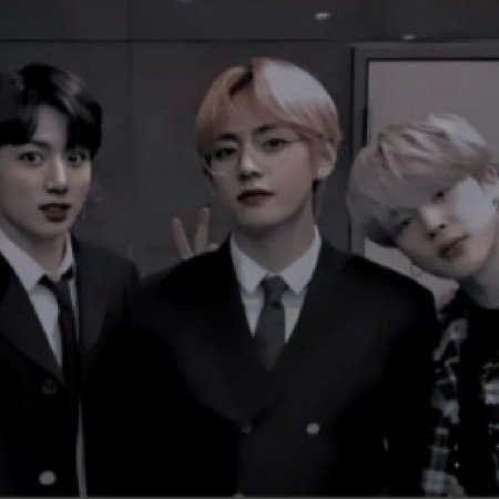  عکس فیک پسرونه 18 ساله مو فرفری