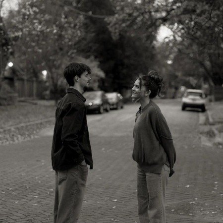  عکس فیک پسرونه 18 ساله مو فرفری