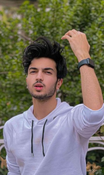  عکس فیک پسر مو فرفری ایرانی