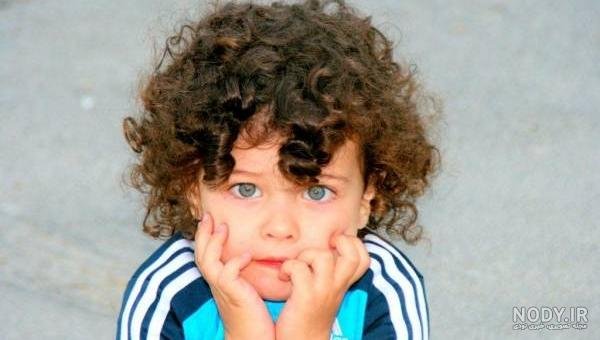  عکس پسر بچه مو فرفری برای پروفایل