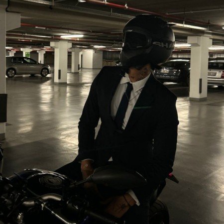  عکس فیک پسرونه ۱۶ ساله